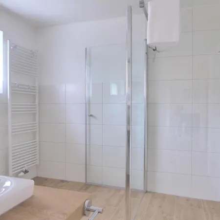 Apartment 'an Der Schlossinsel' Mit Wasserzugang Lubben