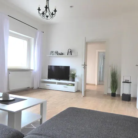 Apartment 'an Der Schlossinsel' Mit Wasserzugang