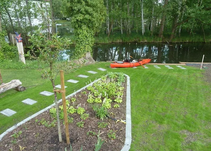 'an Der Schlossinsel' Mit Wasserzugang *